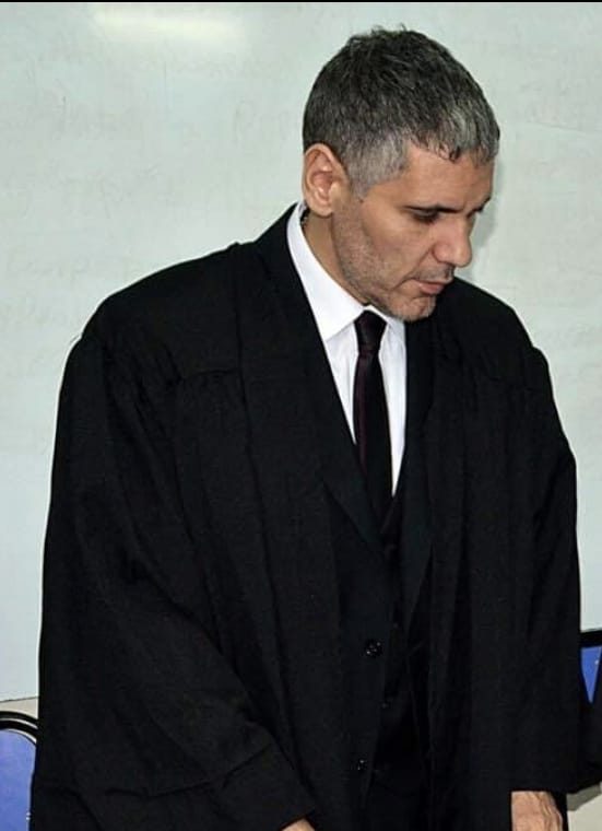 Dr. Javier Ignacio Baños con toga